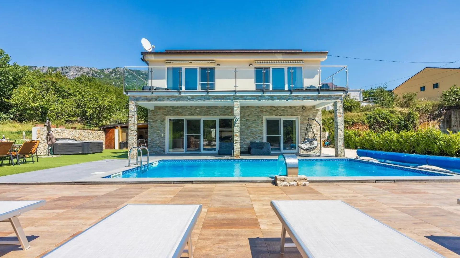 Villa Monte Adria location